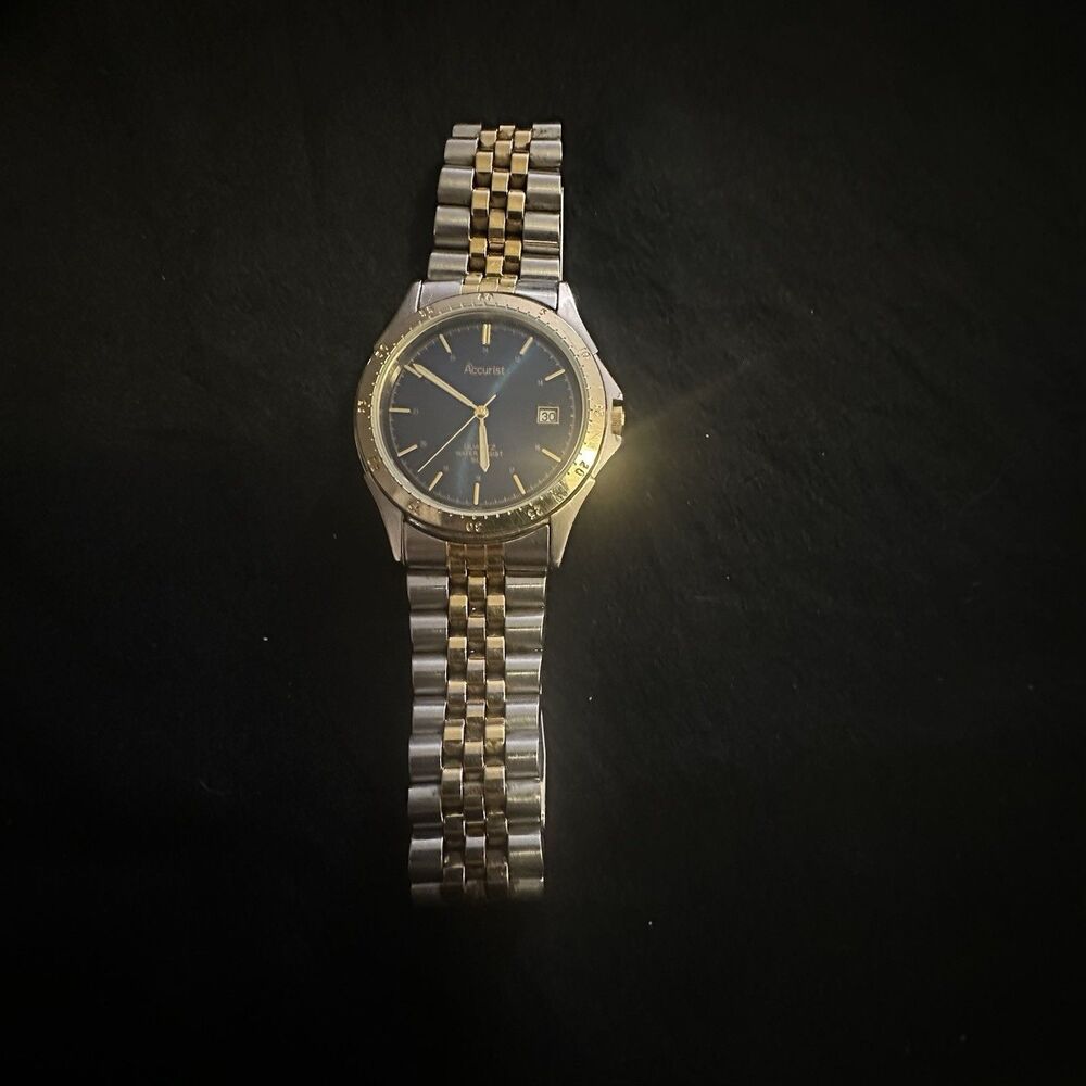 Vintage 1990s Accurist 430000 Two-Tone Gold Plate Quartz Gents Watch 36mm Japan